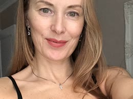 PinkLongLips